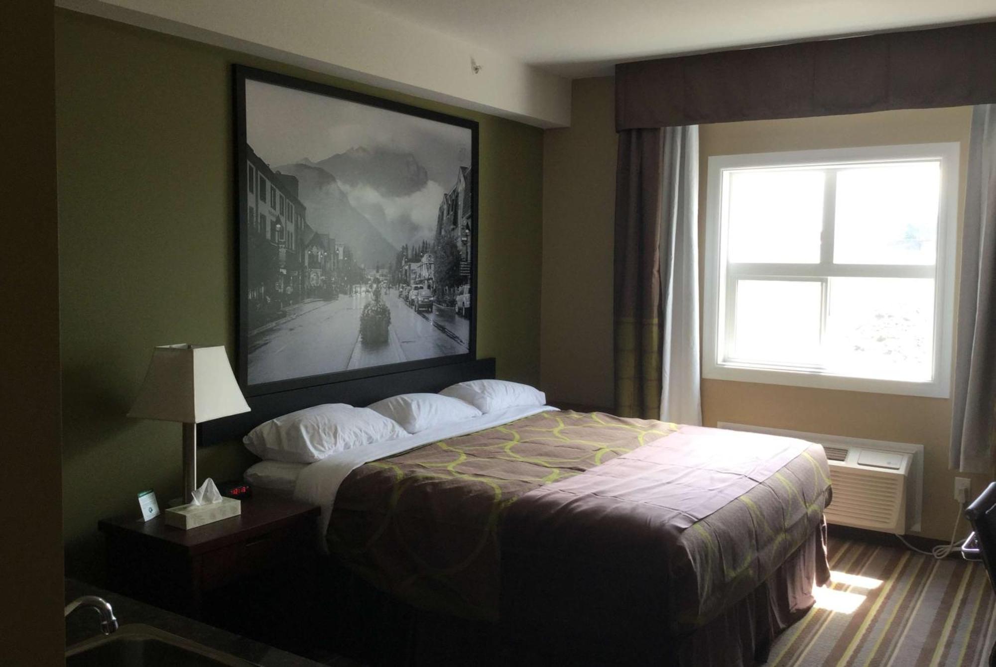 ซูเปอร์ 8 บาย วินด์แฮม ฮาร์ดิสตี Hotel Hardisty ภายนอก รูปภาพ